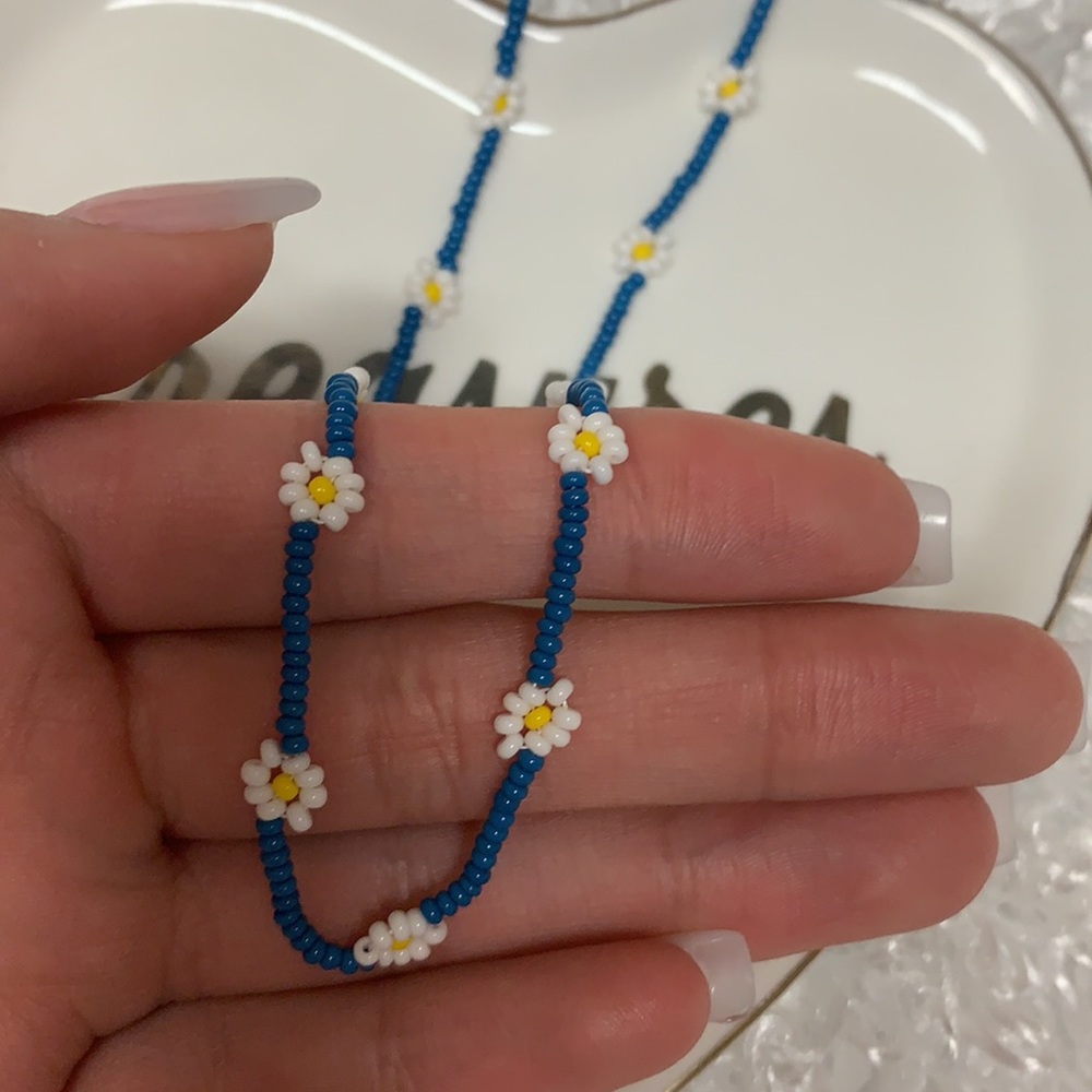 Hand Beaded Mexican boho flower choker necklace | coastal cowgirl artisan vacay - Picture 6 of 9